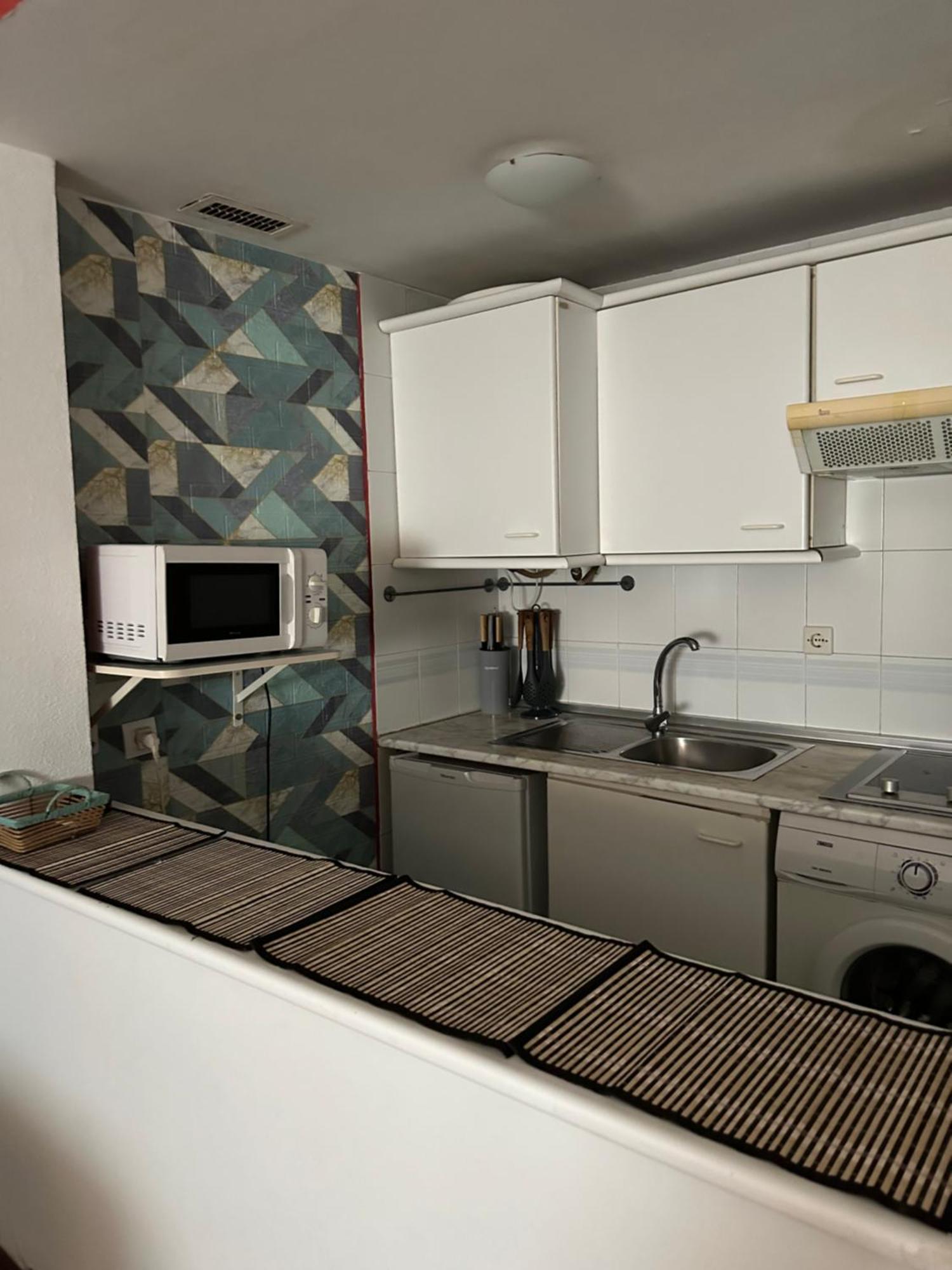 Apartamento Cerca Del Aereopuerto เซบีญา ภายนอก รูปภาพ